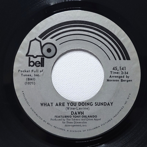 Dawn Vinyl 45 What Are You Doing Sunday / The Sweet Soft Sounds Of Love VG+ Rock - Picture 1 of 2